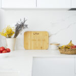 Tabla de cortar LITA Duo Board en cocina.
